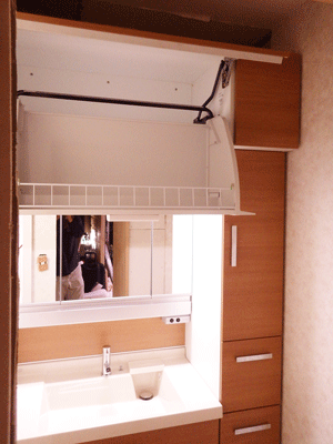 ワンランク上のドレッサー　LIXIL　ミズリアにお取替え